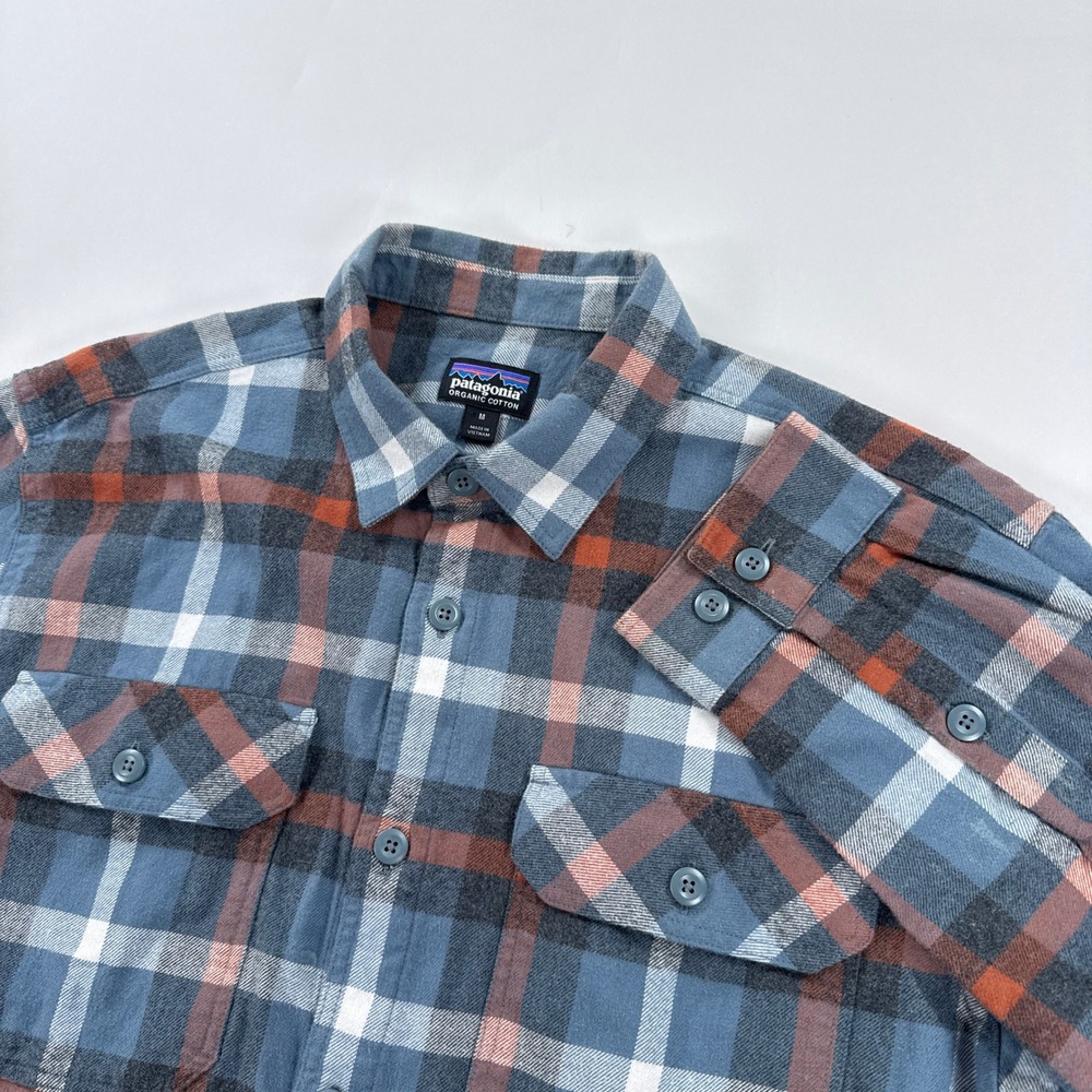 Patagonia Midweight Fjord Flannel Shirt Mens Medium Blue Plaid Button Up 42400